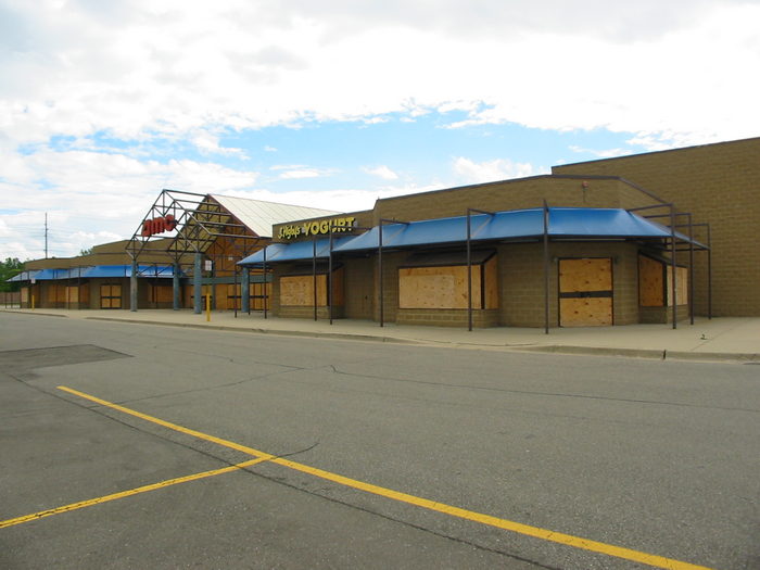 Sterling Center 10 - June 2002